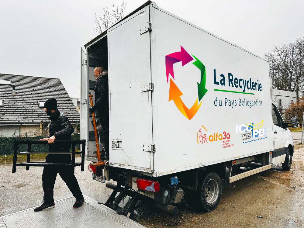 image représentant un camion de la recyclerie