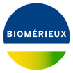 Logo de BioMérieux : un cercle séparé en une partie haute (bleue) et basse (dégradé jaune et vert)
